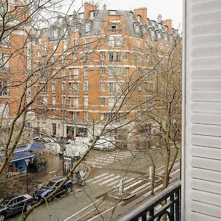 Royo - 1 A Auteuil Апартаменты