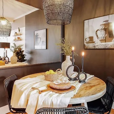 Royo - 1 A Auteuil Апартаменты *